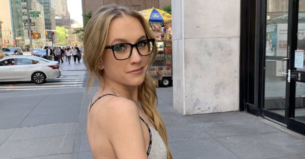 Kat Timpf Height — How Tall Is She