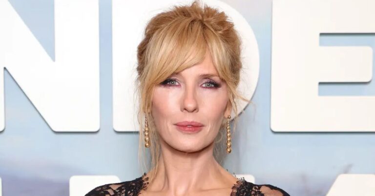 kelly reilly height and weight