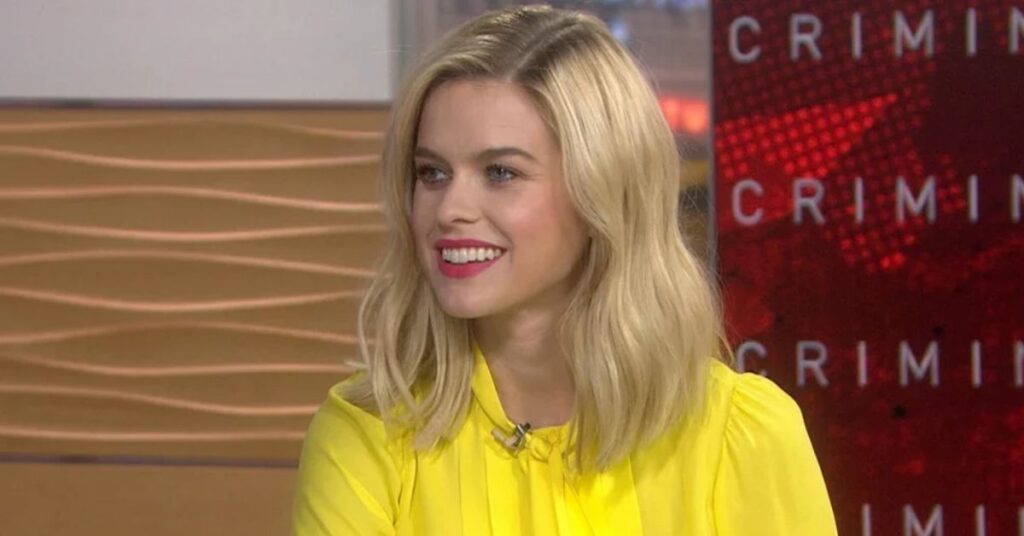 Who Is Alice Eve_